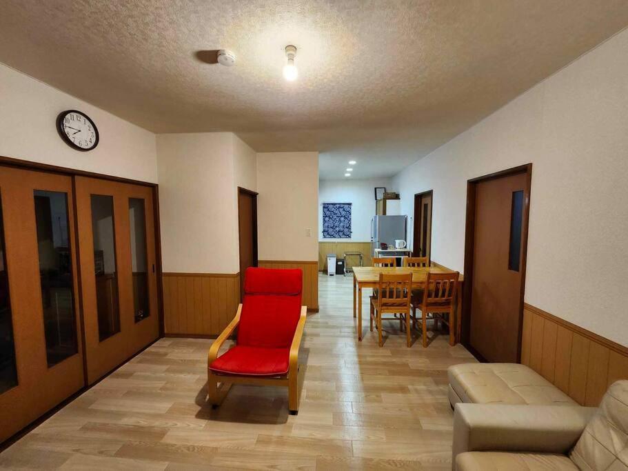 蒼い家温泉付貸別荘cozy Blue House Onsen Hot Spring Siraoi Kültér fotó